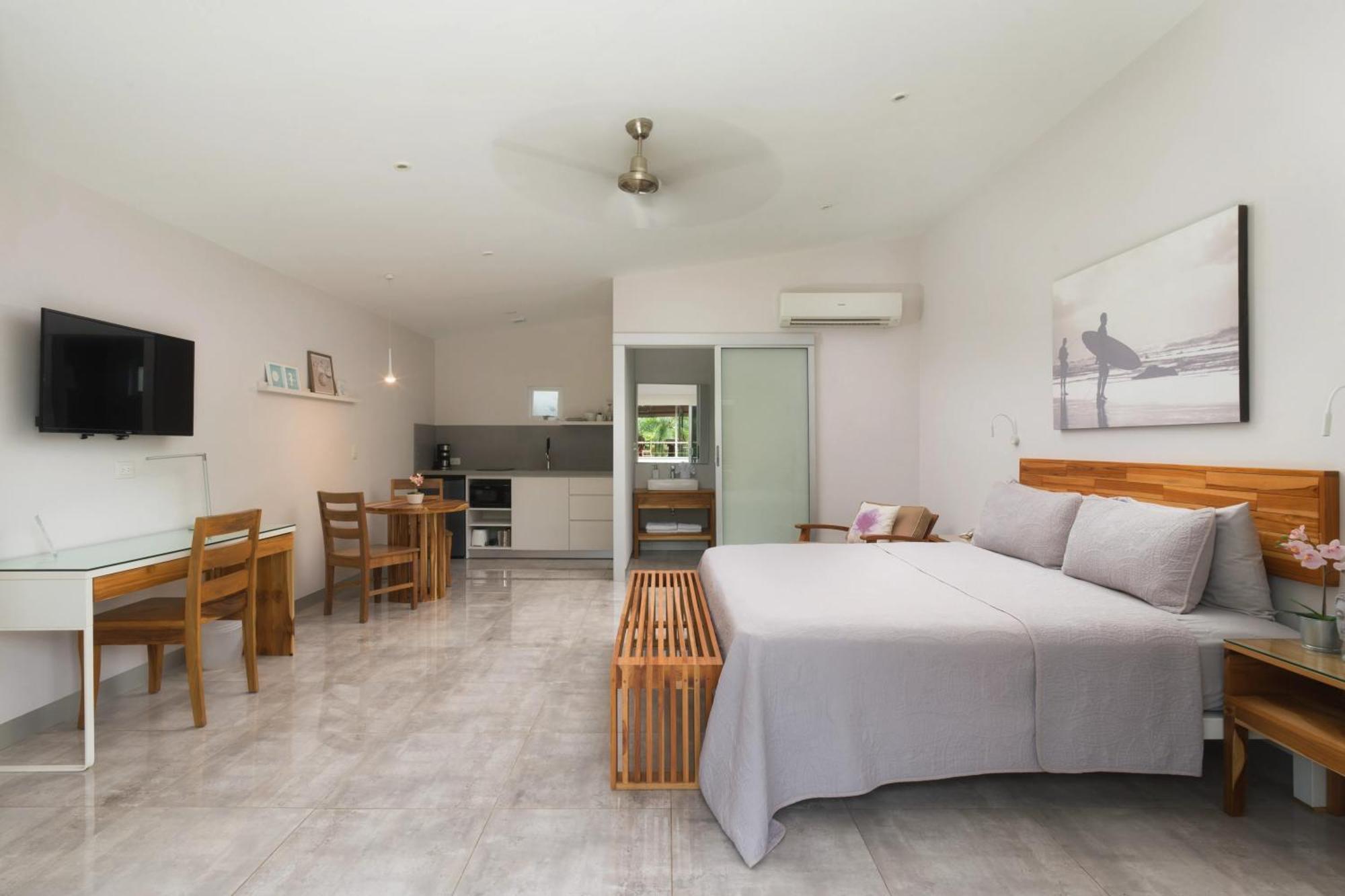 Tamarindo Bay Suites - Self Check In, Adults Only Eksteriør billede