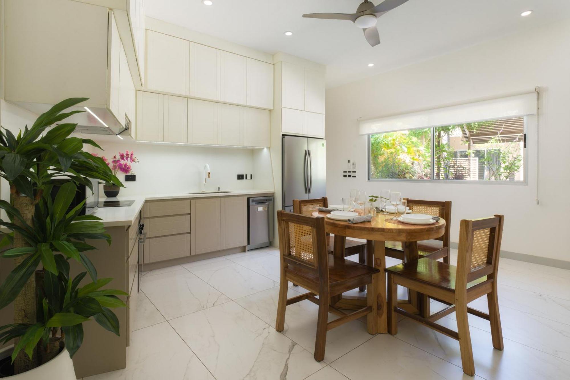 Tamarindo Bay Suites - Self Check In, Adults Only Eksteriør billede